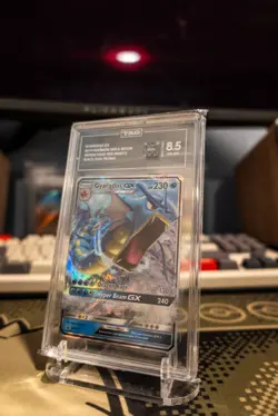 Pokemon Gyarados GX SM212 Hidden Fates Tins Black Star Promo Holo TAG 8.5 2019 - Image 1