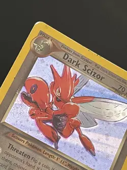 The Pokemon Company 2000 Pokemon Neo Destiny Dark Scizor 9/105 Holo Rare 70 HP - Image 4