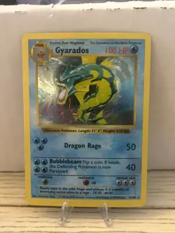 Pokemon TCG Gyarados Shadowless Base Set 006/102 - Image 1