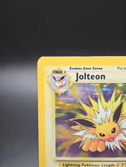 Jolteon Holo 4/64 1999 WOTC Jungle Set Unlimited Pokemon Card LP+ - Image 3