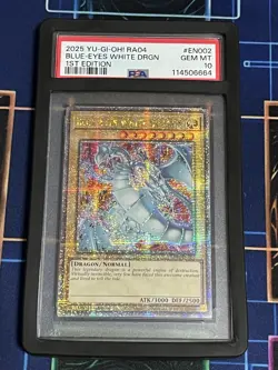 2025 YU-GI-OH! RA04-QUARTER CENTURY STAMPEDE BLUE-EYES WHITE DRAGON PSA 10 - Image 3