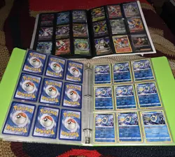 Over 600 Mixed Pokemon Cards And Holo, Ultra Rare, Full Art Vaporeon Cards Lot - Image 5