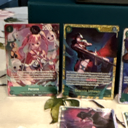 One Piece Sanji, Mihawk, Luffy, Perona, Law;Green Card Lot 1, 25 cards Total - Image 3