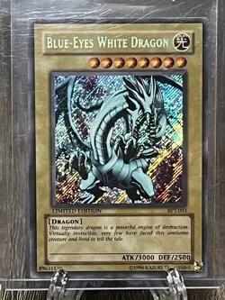Blue-Eyes White Dragon – BPT-003 – Limited Edition – Secret Rare – Yu-Gi-Oh! - Image 1
