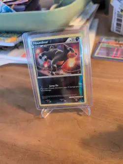 Houndour 54/90 Reverse From Undaunted 2010. Near Mint Card. Great Deals Always. - Image 1