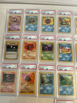 26 card lot 1st edition Fossil pokemon psa 9 - Image 2