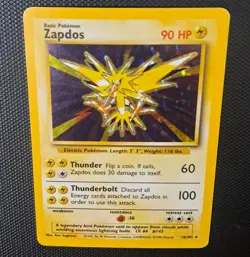 Zapdos 016/102 Base Set Pokemon English Card TCG PSA WOTC Vintage Wizards Holo - Image 4