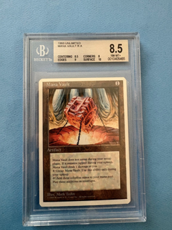 MTG 4th Edition, Mana Vault! 1995 Vintage Magic, Graded 8.5! - Image 2