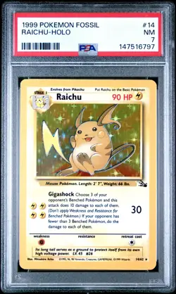 1999 POKEMON FOSSIL #14 RAICHU-HOLO PSA 7 - Image 1