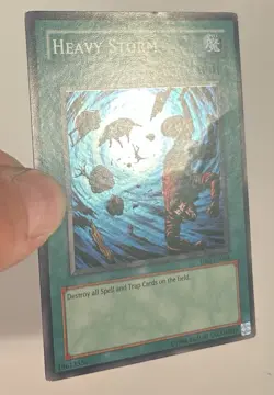 Yugioh Heavy Storm DB2-EN084 Super Rare Unlimited Edition HP Creased - Image 2