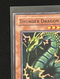 Thunder Dragon DLG1-EN041 YuGiOh Dark Legends - Image 2