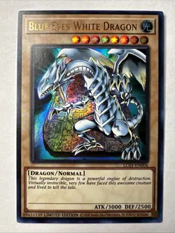 Yu-Gi-Oh! Blue-Eyes White Dragon Holo Card LC01-EN004 Ultra Rare Limited Edition - Image 1