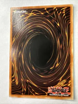 Yu-Gi-Oh! Blue-Eyes White Dragon Holo Card LC01-EN004 Ultra Rare Limited Edition - Image 2