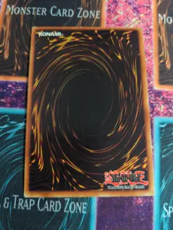 Yu-Gi-Oh! Dark Magician SDY-006 Unlimited Ultra Rare NM/LP Some Fading - Image 5