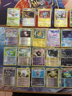 Vintage Pokemon Card Lot Reverse Holo Fire Mew Jolteon Dialga Kyogre 27 Cards - Image 3
