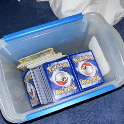 Pokemon TCG Nintendo Card Lot jungle, fossil, team rocket, base set 2000’s 500+ - Image 1