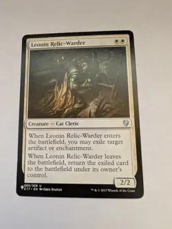 Leonin Relic-Warder Commander C17 MTG Regular - Image 1