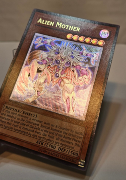 Ultimate Rare Alien Mother POTD-EN028 1st Edition Yugioh 938 - Image 3