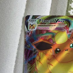 Pokemon TCG Flareon VMAX Evolving Skies Ultra Rare Card 18/203 - Image 2