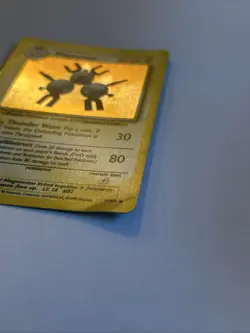 Pokemon TCG Magneton Base Set 9/102 Holo Rare Vintage Hp - Image 3