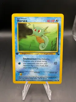 TCG POKEMON HORSEA FOSSIL 1ST EDITION - Image 1