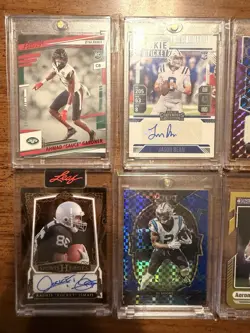 Panini/Leaf/Topps ONE TOUCH RC/Numbered/Autograph Lot of NFL cards - Image 3