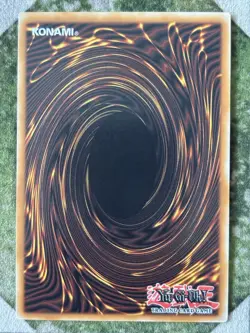 YuGiOh BLUE-EYES WHITE DRAGON Platinum Secret Rare RA04-EN108 - Image 3