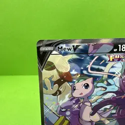 Pokemon TCG Mew V Fusion Strike 251/264 Holo Full Art - Image 2