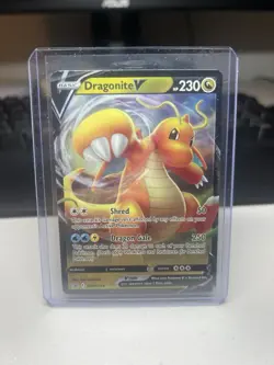Dragonite V SWSH154 Black Star Promo Ultra Rare Holo Pokemon TCG Card LP - Image 1