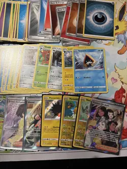 Pokemon Collection Lot Pikachu, Holos, Energy’s, 151 And More. - Image 3