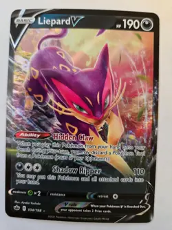 Liepard V 104/198 Holo V Rare Chilling Reign NM/M Pokemon - Image 1