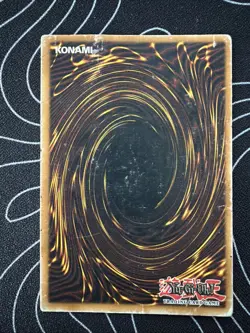 Yu-Gi-Oh SKE-001 Blue-Eyes White Dragon 1st Edition Super Rare HP - Image 3