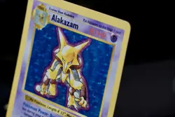 Pokemon TCG Base Set Alakazam Holo Rare 1/102 WOTC 1999 Unlimited Vintage Card - Image 5