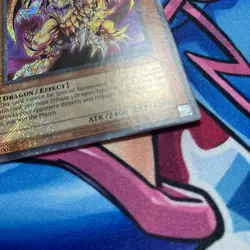 Yugioh! Victory Dragon RP02-EN098 (2025 Reprint) Secret Rare LP - Image 4