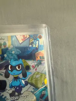 Riolu 215/198 Illustration Rare Scarlet & Violet Pokemon Holo Near Mint - Image 4