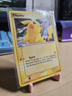 Pikachu 13/17 Pop Series 4 Pokemon Card Lightly Played - Image 3