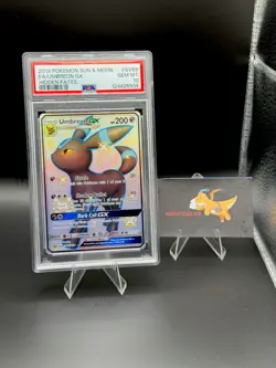 2019 POKEMON SUN & MOON HIDDEN FATES #SV69 FULL ART/UMBREON GX PSA 10 - Image 1