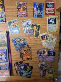 BinderLot includes cards from Black and White up to XY sets and some 1999s cards - Image 1