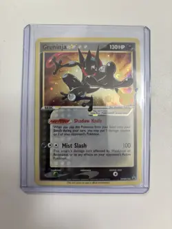 Pokemon TCG Holo Ultra Rare Greninja Gold Star SWSH144 Celebrations - Image 3