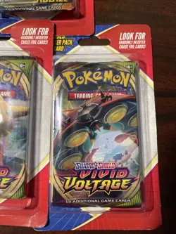 pokemon cards lot Of 3 Sword And Shield - 2 Vivid Voltage And 1 Darkness Ablaze - Image 3