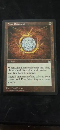 Mox Diamond Stronghold Regular - Damaged - Image 1