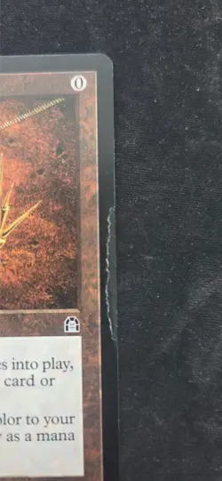 Mox Diamond Stronghold Regular - Damaged - Image 5