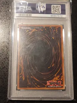 2006 Yugioh SP2-EN002 Toon Dark Magician Girl Ultra Rare Limited Edition PSA 8 - Image 2