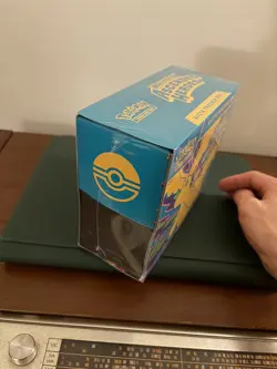 Pokemon TCG Ascended Heroes ETB Elite Trainer Box Sealed/Factory New - Image 3