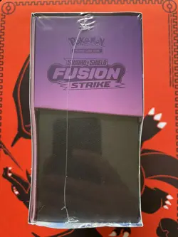 Fusion Strike Pokemon Center Exclusive Sword & Shield Elite Trainer Box ETB NEW - Image 4