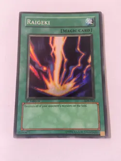 Raigeki 1st Edition LOB-053 - Wavy Print - Super Rare - HP - WAVY YUGIOH - Image 1