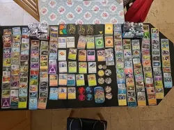 Pokemon Card Bundle Approx. 200+ Cards Various Sets Job Lot - Image 1