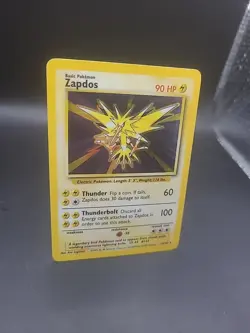 Vintage Pokemon Zapdos 16/102 – Base Set – LP – Holo - Image 2