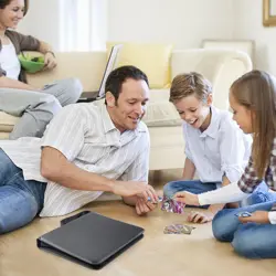 Elegant Trading Card Binder with 900 Pockets and Zipper for Secure Storage - Image 4