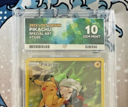 POKEMON Pikachu TG05 ACE 10 Special Art 2022 FULL ART VERY LOW POP! - Image 3